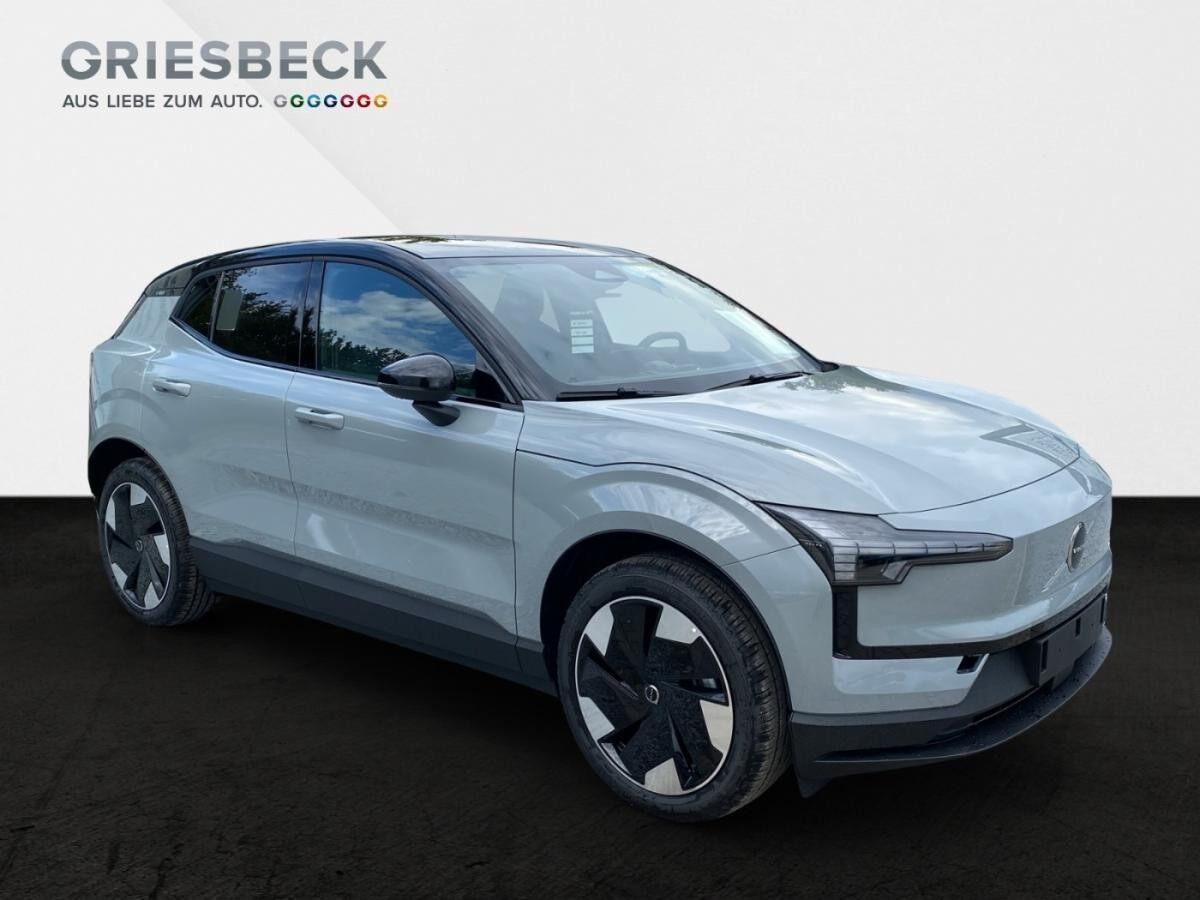 Volvo EX30 Plus Extended Range Winterpaket ACC