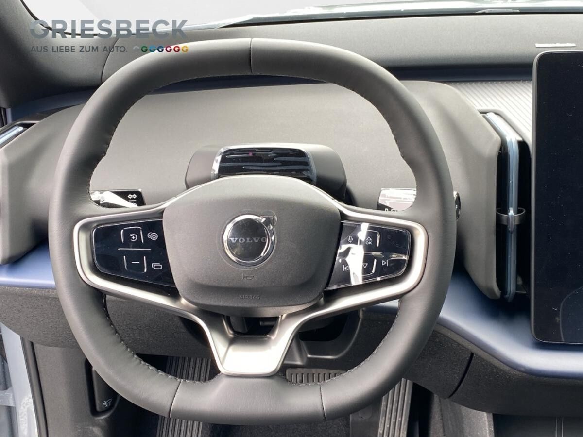Volvo EX30 Plus Extended Range Winterpaket ACC