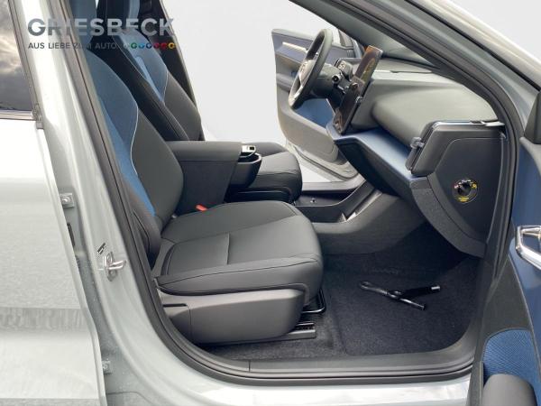 Volvo EX30 Plus Extended Range Winterpaket ACC