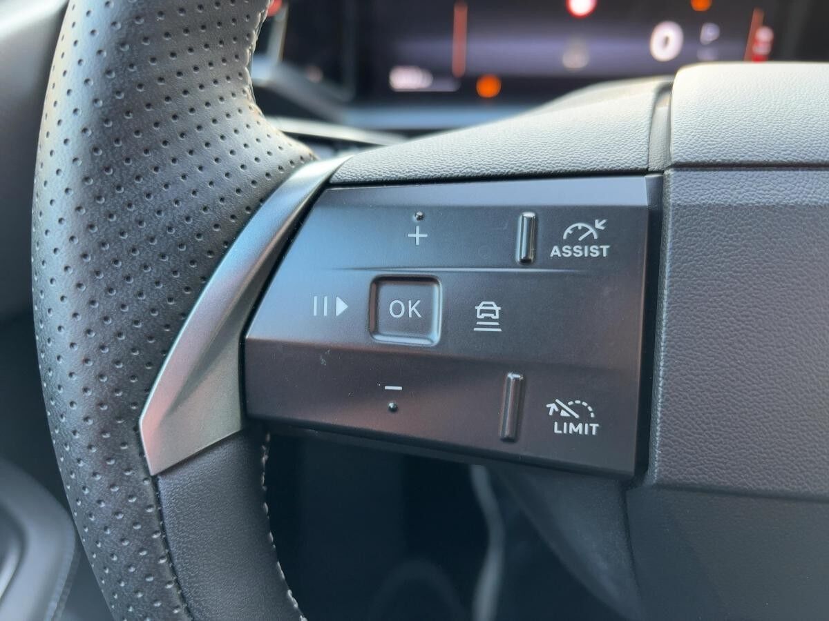 Opel Grandland 1.2 Navi,Parkpilot,Winterpaket,DAB,USB