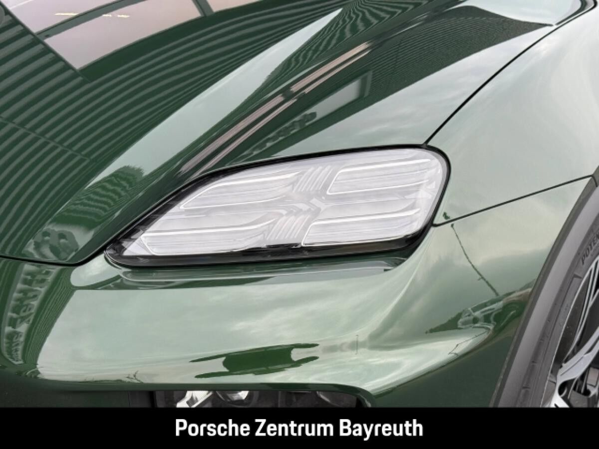 Porsche Macan 4S *AHV*MATRIX*INNO*LUFTFEDER.*HEADUP*BOSE*