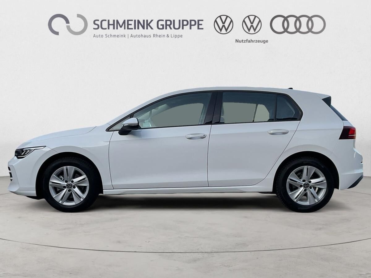 Volkswagen Golf VIII 1.5 TSI Life CarPlay Allwetter ACC