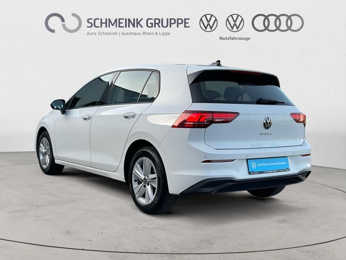 Volkswagen Golf VIII 1.5 TSI Life CarPlay Allwetter ACC