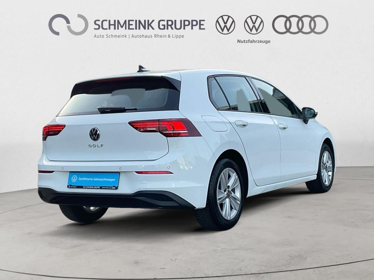 Volkswagen Golf VIII 1.5 TSI Life CarPlay Allwetter ACC