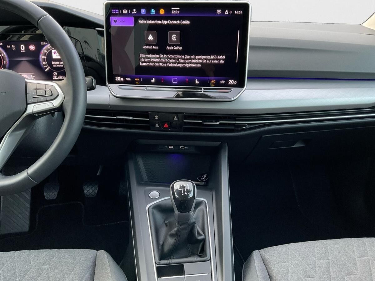 Volkswagen Golf VIII 1.5 TSI Life CarPlay Allwetter ACC