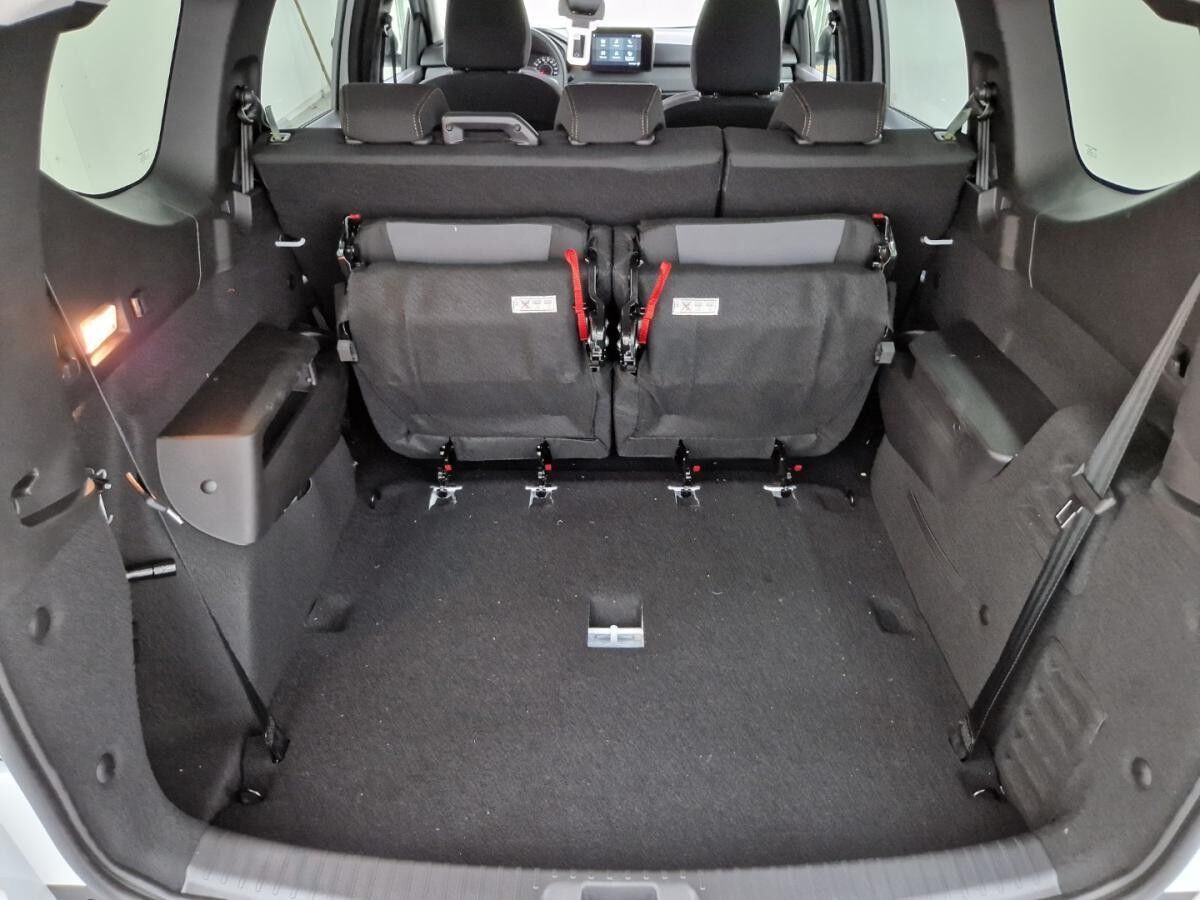 Dacia Jogger Extreme Hybrid 140 7-Sitzer 📲inkl. Full-Servi
