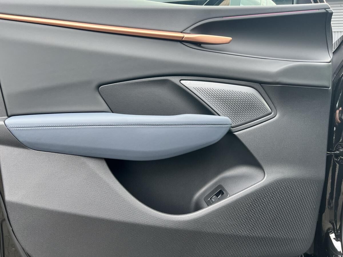 Cupra Terramar 1.5 eTSI ACC/AHK/DCC/HUD/HD-Matrix/Navi/Kamera/Sennheiser/SH/19"