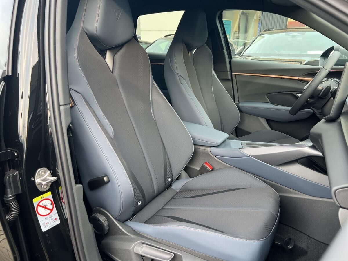 Cupra Terramar 1.5 eTSI ACC/AHK/DCC/HUD/HD-Matrix/Navi/Kamera/Sennheiser/SH/19"