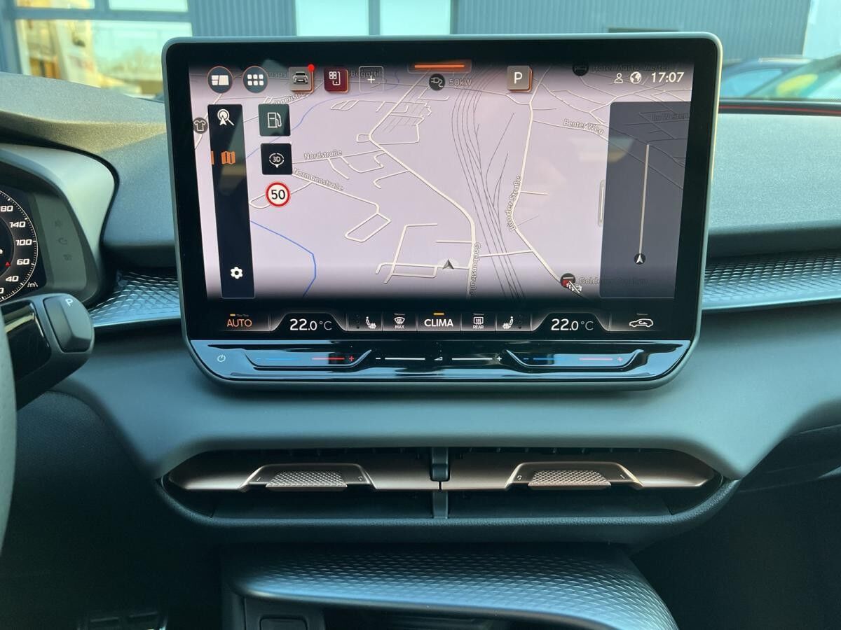 Cupra Terramar 1.5 eTSI ACC/AHK/HUD/Navi/Kamera/SH/GJR