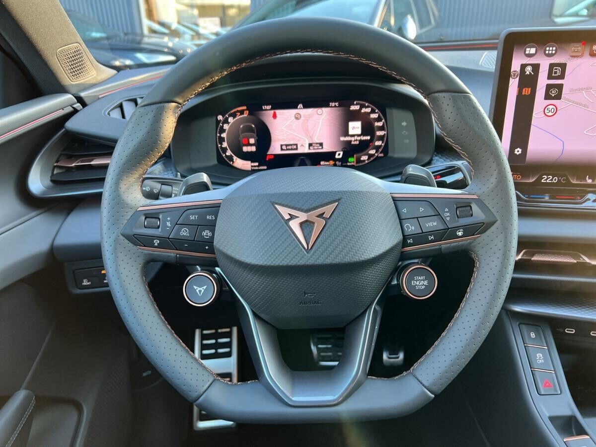 Cupra Terramar 1.5 eTSI ACC/AHK/HUD/Navi/Kamera/SH/GJR