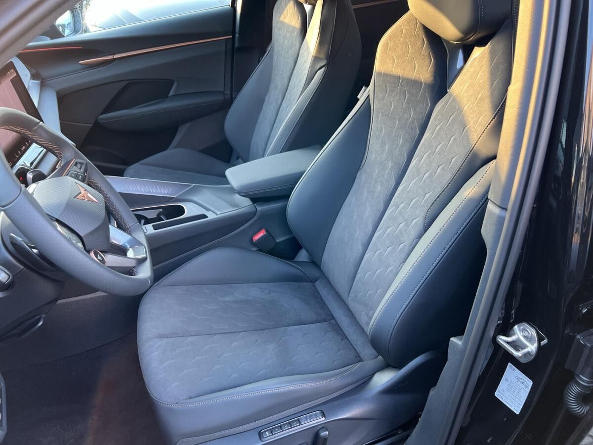 Cupra Terramar 1.5 eTSI ACC/AHK/HUD/Navi/Kamera/SH/GJR