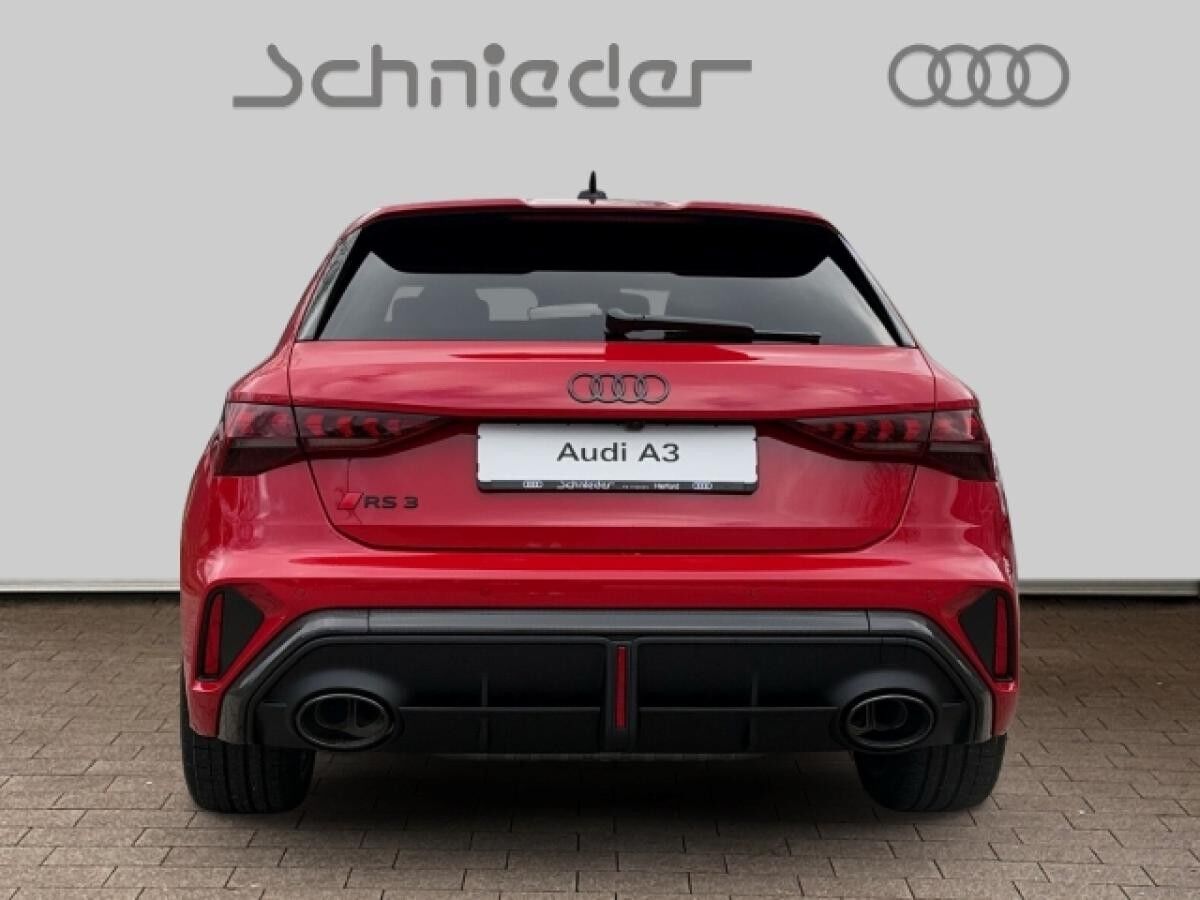 Audi RS3 SPORTBACK 2.5 TFSI MATRIX-LED+PANO+SONOS+NAVI