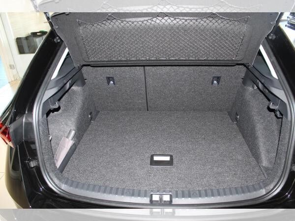 Skoda Scala Tour 1,0 TSI DSG Matrix NAVI PDC DAB Kessy 18 Zoll