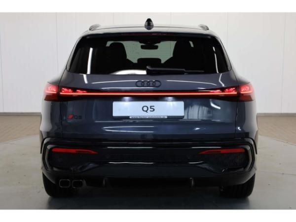 Audi Q5 TDI quattro S line edition one  UPE: 84.450,- €