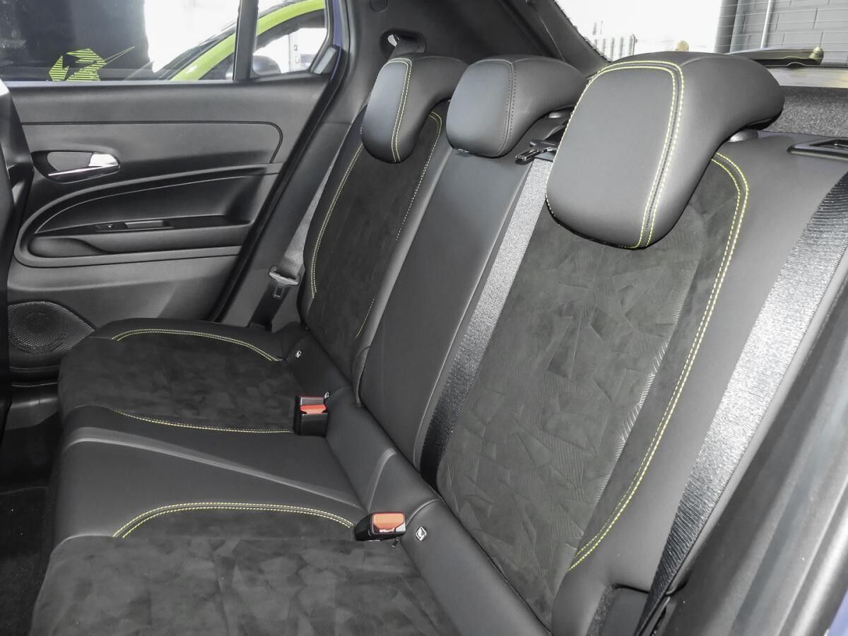 Abarth 600e Scorpionissima