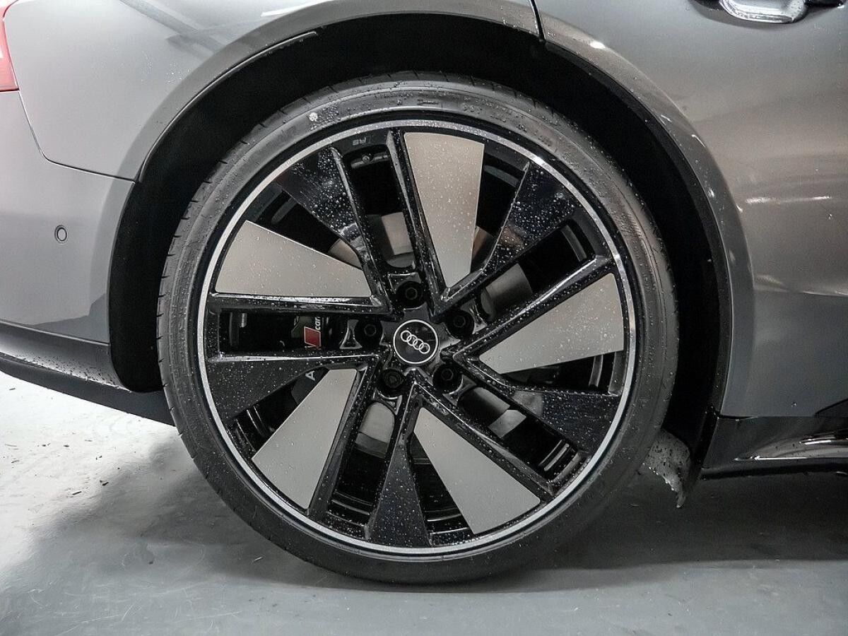 Audi e-tron GT quattro 350 kW,B&O, HuD, Matrix LED