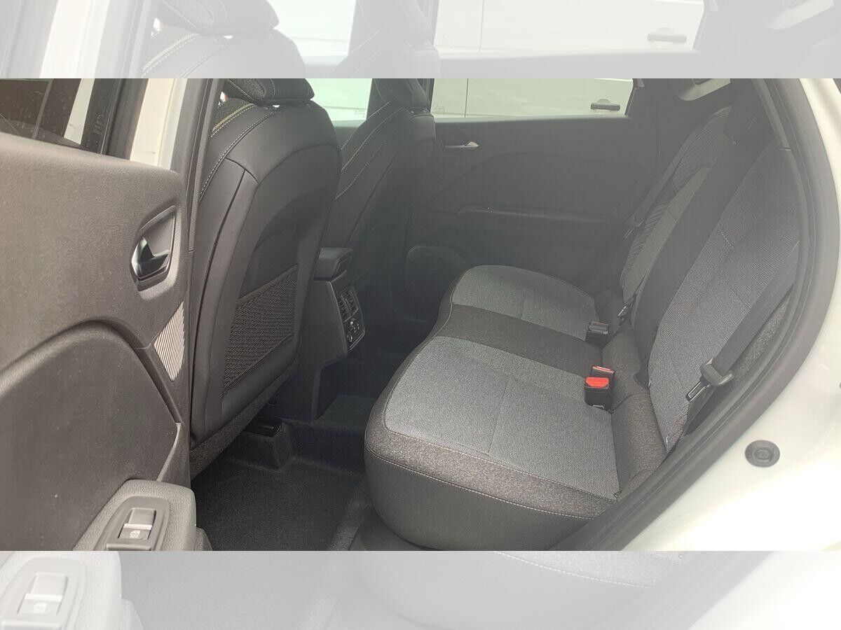 Renault Captur Techno E-TECH Full Hybrid 145