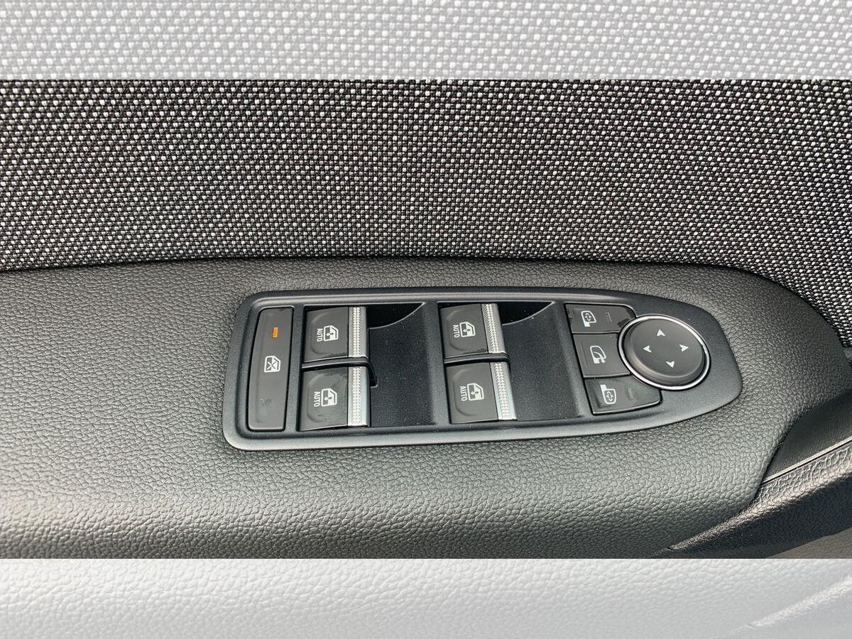 Renault Captur Techno E-TECH Full Hybrid 145