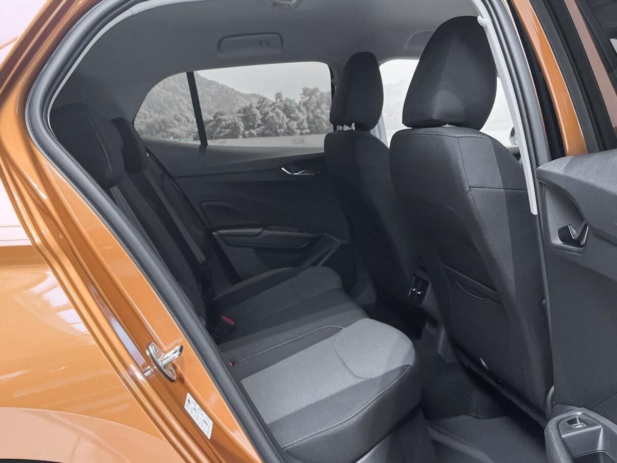 Skoda Fabia Selection 1,0 TSI 7-Gang au