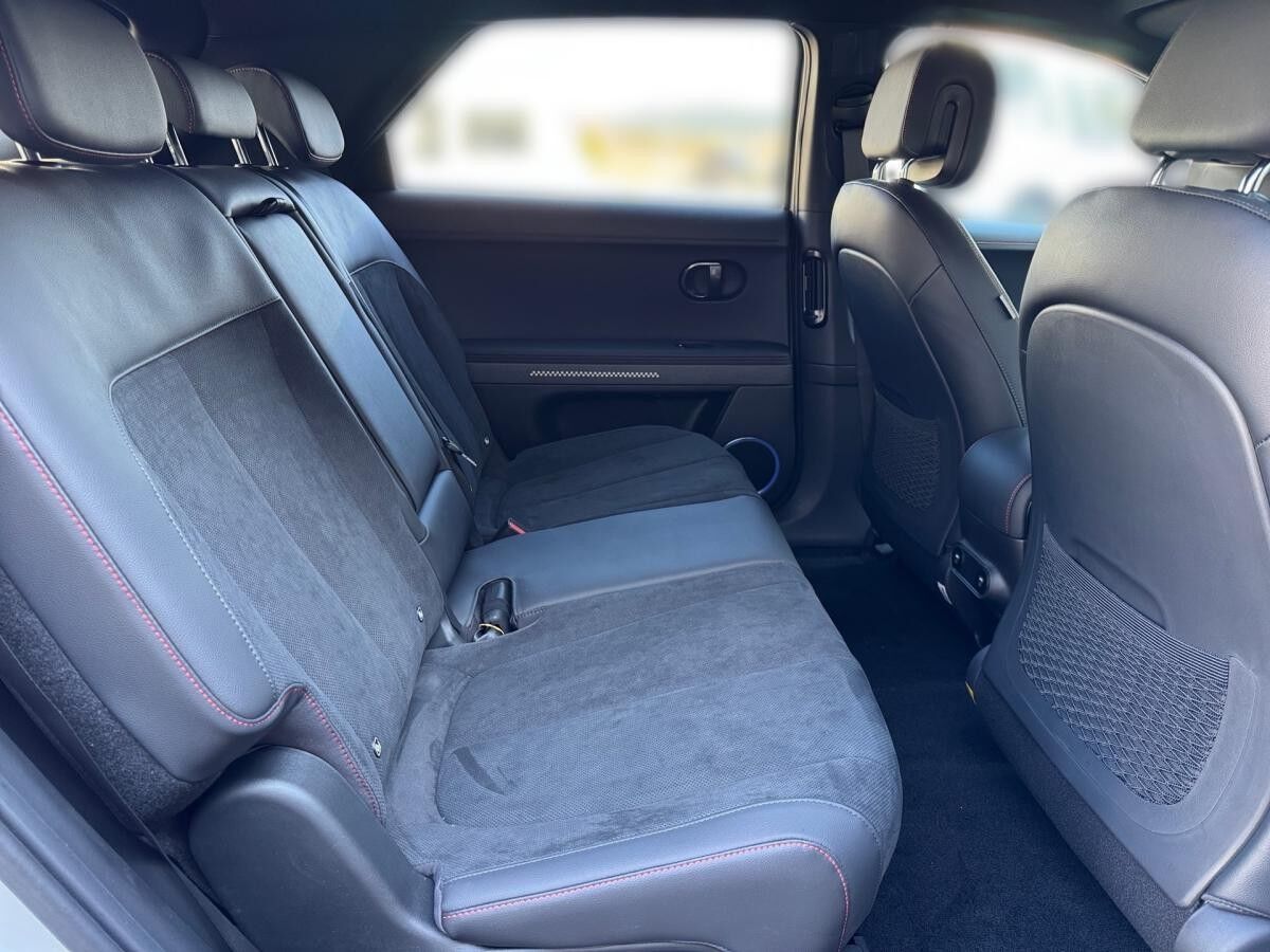 Hyundai IONIQ 5 MY25 84 kWh 229 PS 2WD N-Line/Sitz-Paket