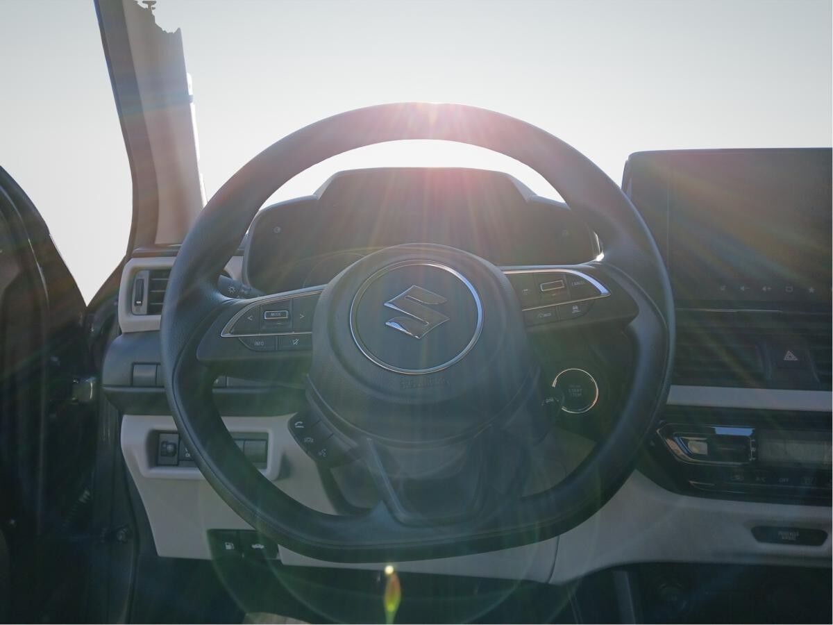 Suzuki Swift Club Hybrid