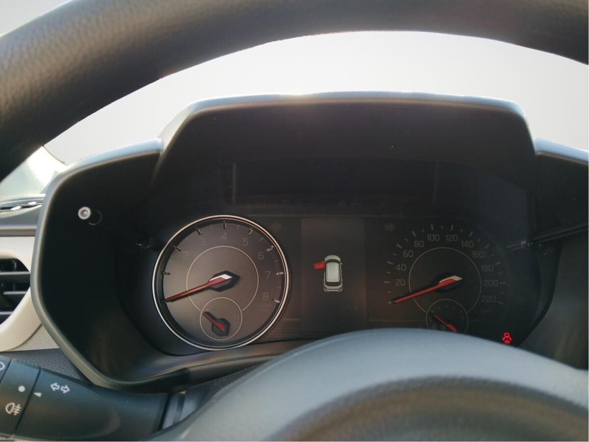 Suzuki Swift Club Hybrid