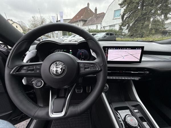 Alfa Romeo Tonale 1.5T Mild-Hybrid Veloce 20"