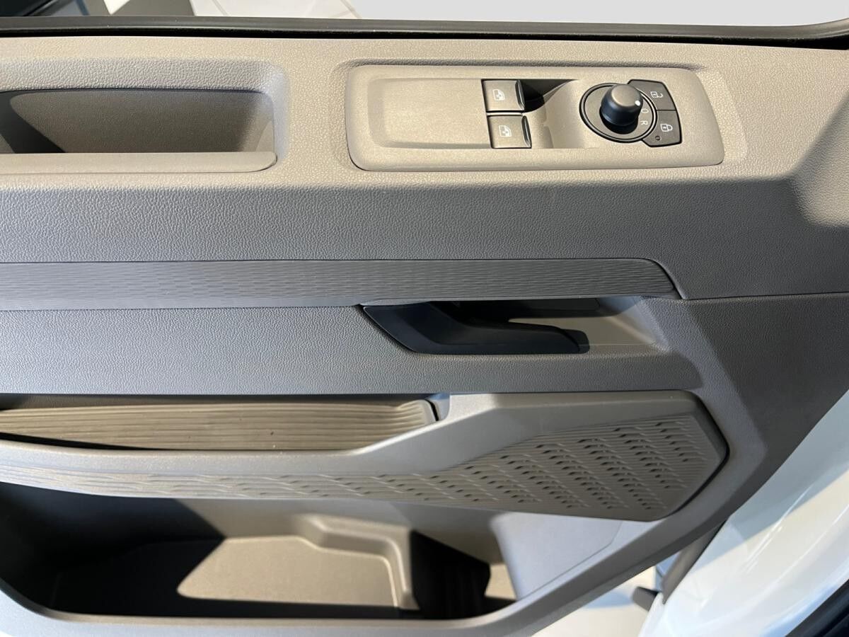 Volkswagen Transporter New Kasten 2,0TDI KLIMA NAVI