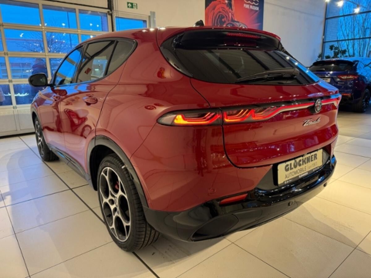 Alfa Romeo Tonale Ibrida Veloce mit TECHNOLOGIEPAKET