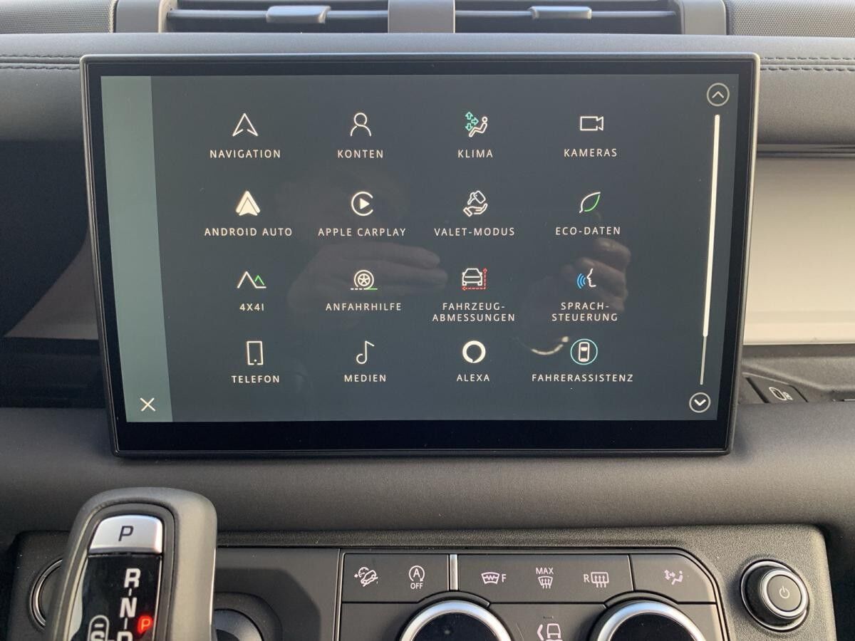 Land Rover Defender 110 D250 S Hard Top (sofort verfügbar)