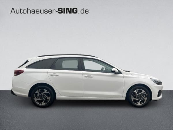Hyundai i30 cw Kombi Automatik M-Hybrid Klima LED Kamera