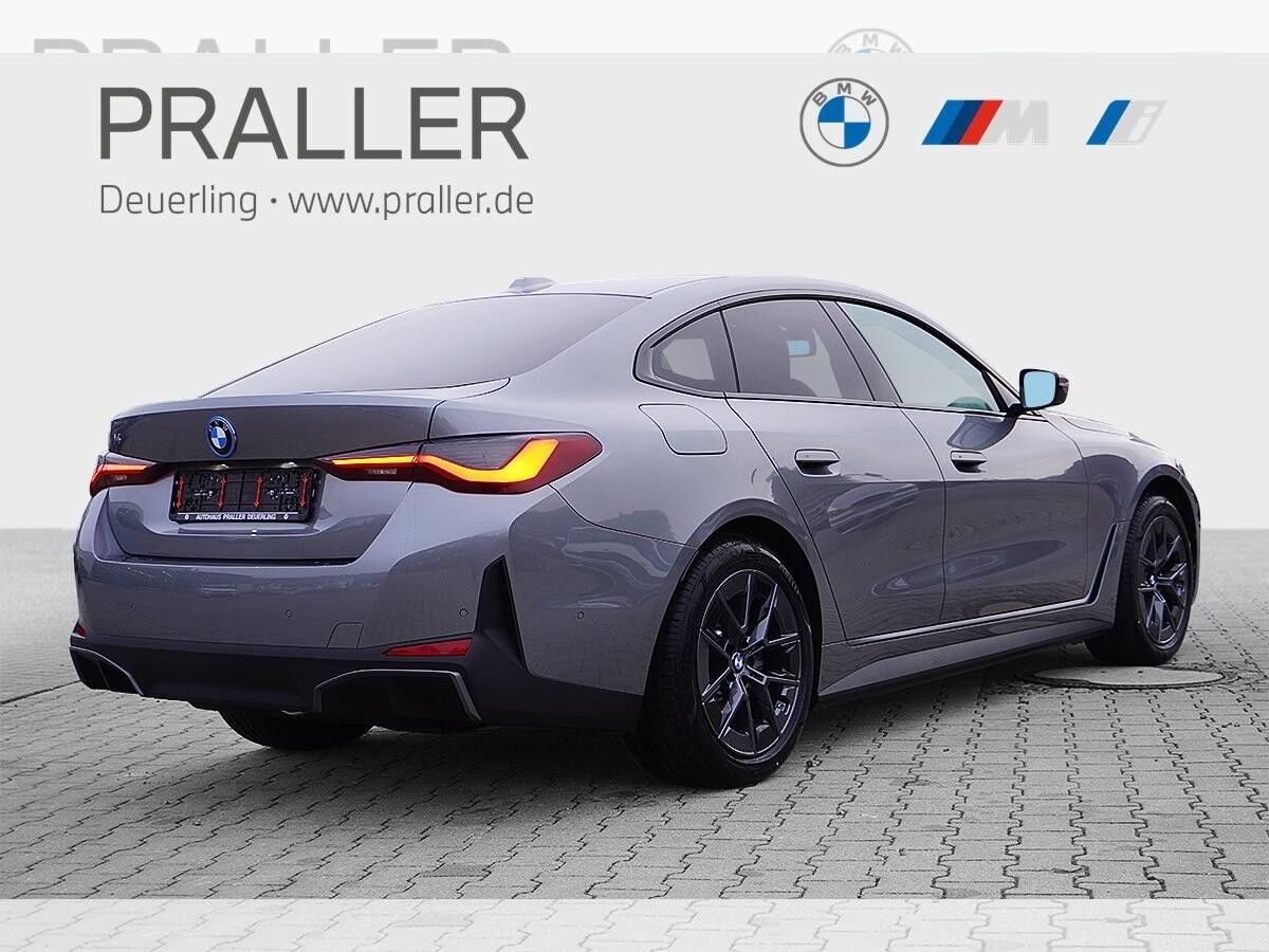 BMW i4 eDrive40 0,25% HeadUp AHK ACC Kamera Sportsitze LED Wireless Charging