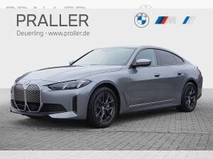 BMW i4 eDrive40 HeadUp AHK ACC 360Kamera Sportsitze LED DAB CurvedDisplay Lenkradhz Komfortzugang
