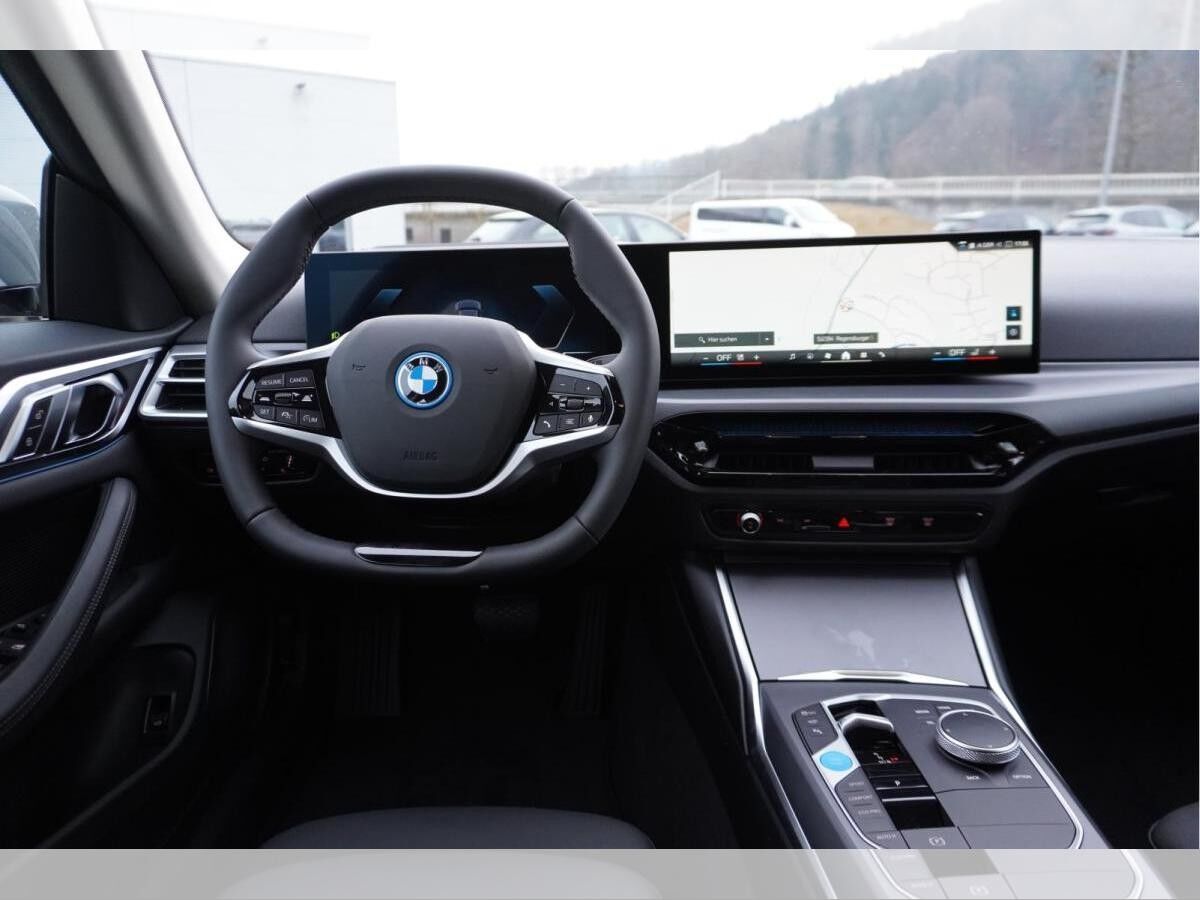 BMW i4 eDrive40 0,25% HeadUp AHK ACC Kamera Sportsitze LED Wireless Charging