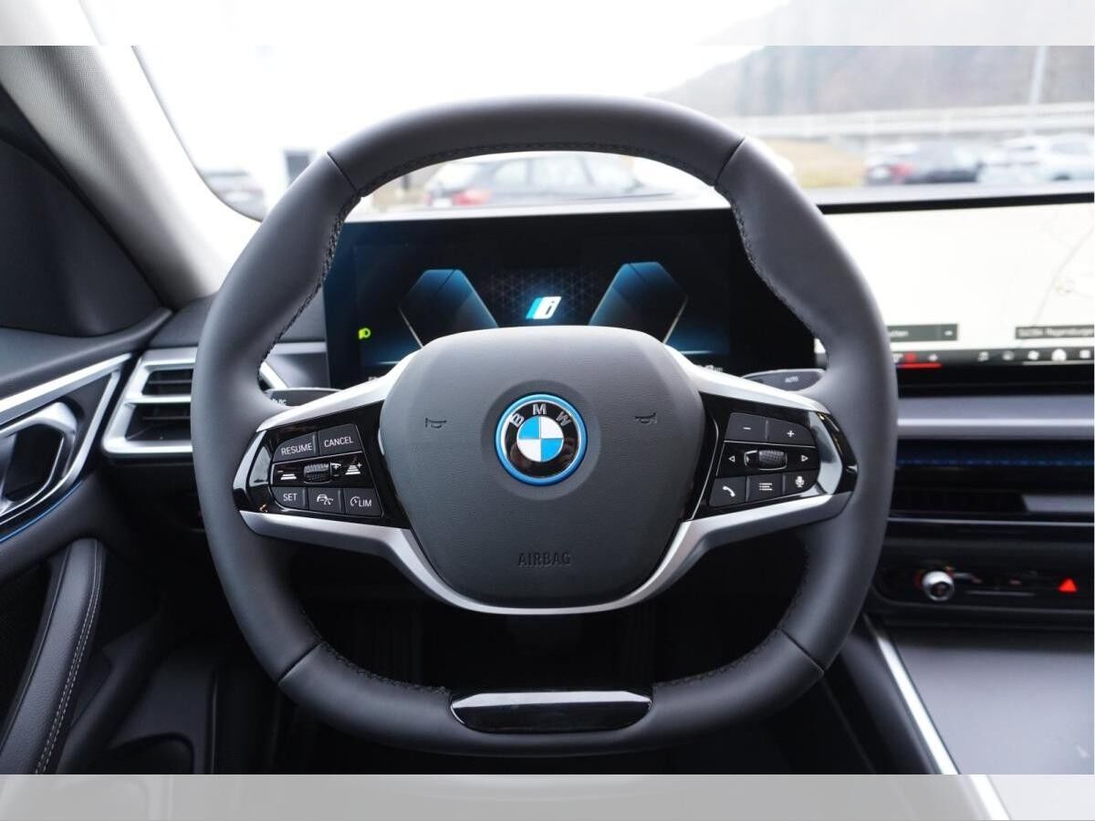 BMW i4 eDrive40 0,25% HeadUp AHK ACC Kamera Sportsitze LED Wireless Charging