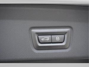 BMW i4 eDrive40 HeadUp AHK ACC 360Kamera Sportsitze LED DAB CurvedDisplay Lenkradhz Komfortzugang