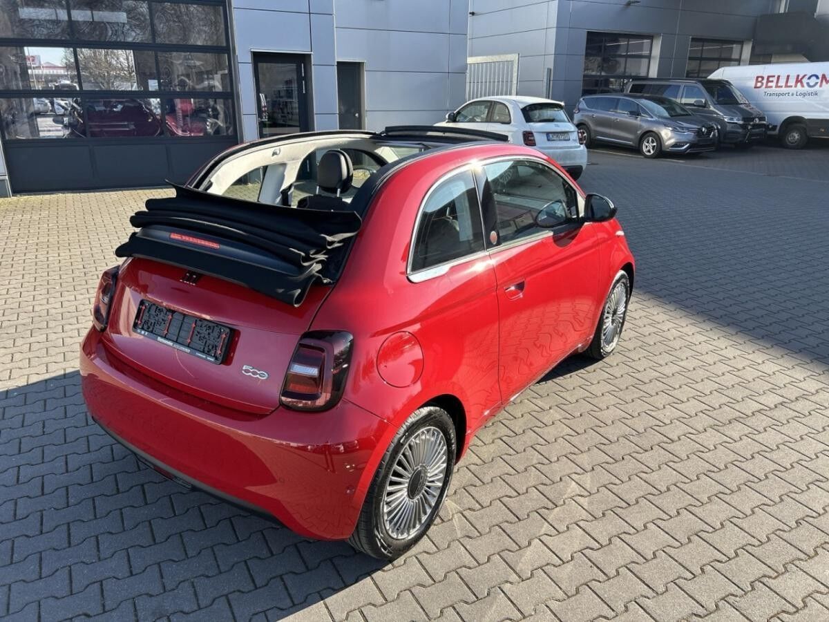 Fiat 500e Cabrio RED  🌟 LED / Kamera / Sitzheizung🌟