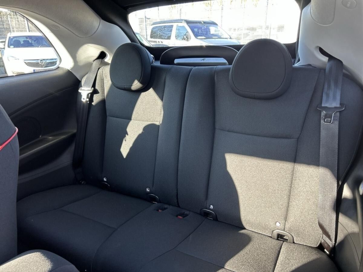 Fiat 500e Cabrio RED  🌟 LED / Kamera / Sitzheizung🌟