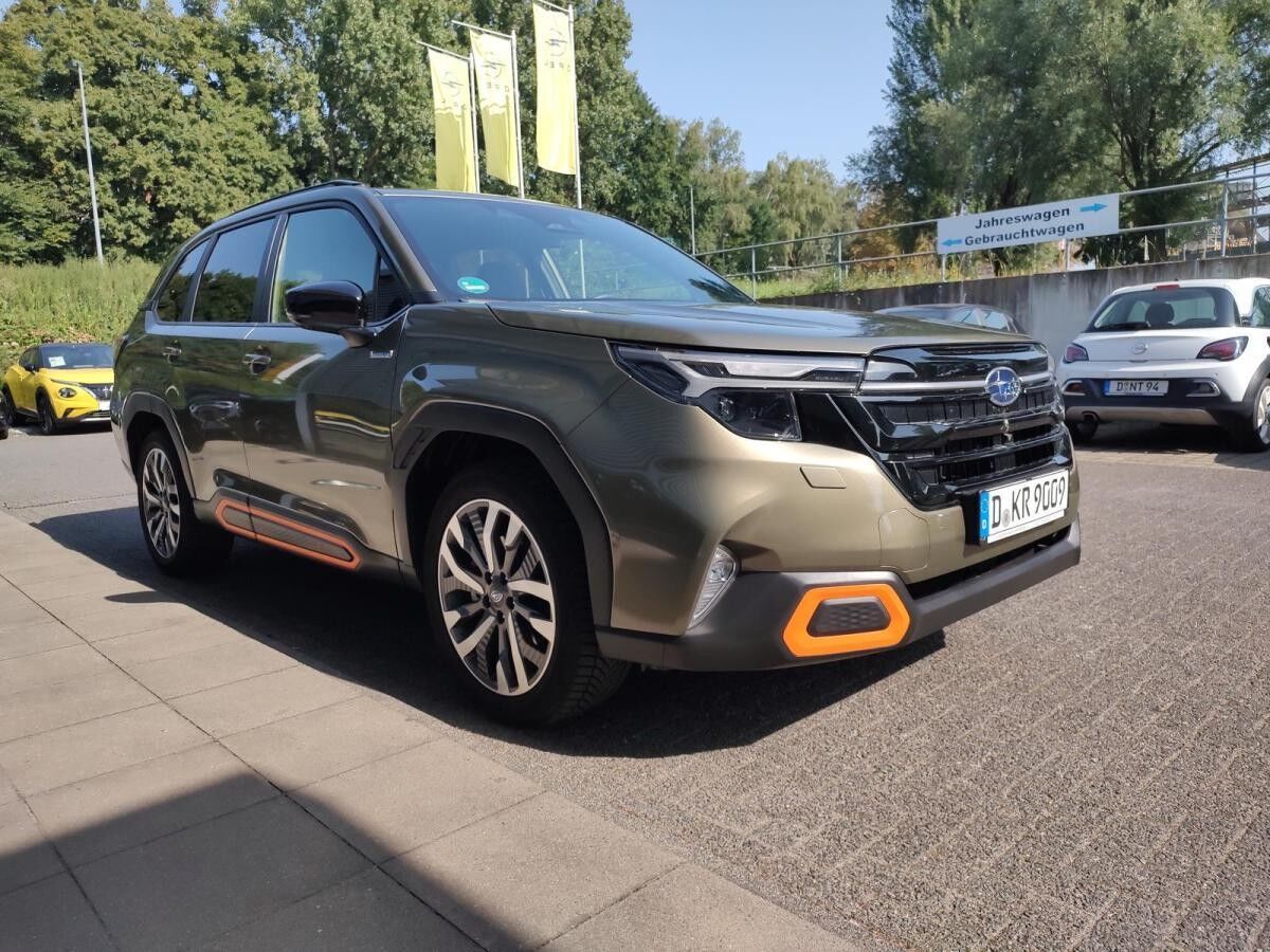 Subaru Forester 2.0ie e-Boxer Platinum MJ 2025