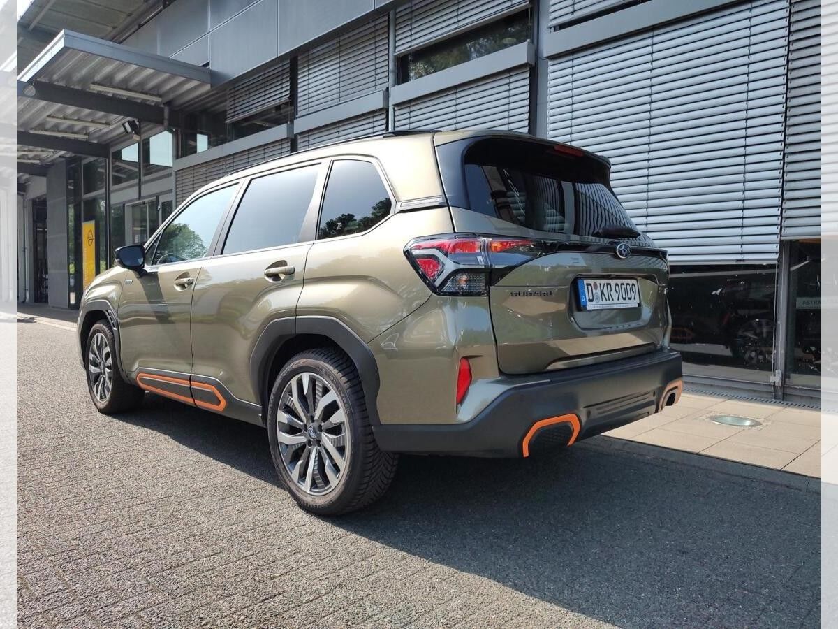 Subaru Forester 2.0ie e-Boxer Platinum MJ 2025
