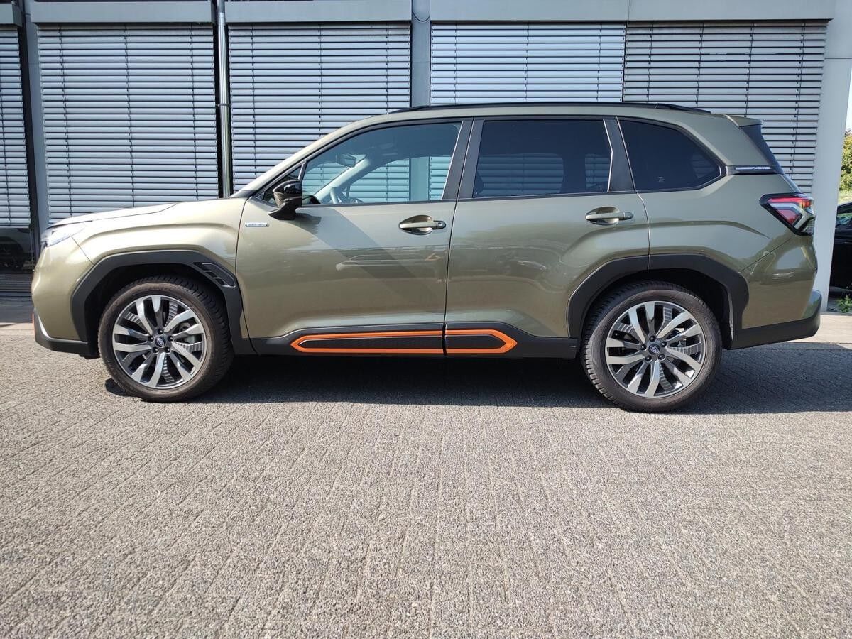 Subaru Forester 2.0ie e-Boxer Platinum MJ 2025