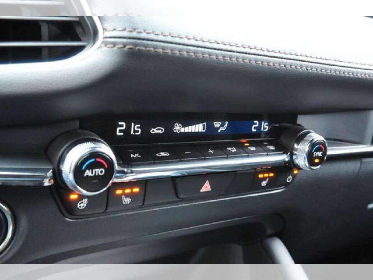 Mazda 3 eSKYACTIV-X 2.0 AUTOM. EXCLUSIVE-LINE