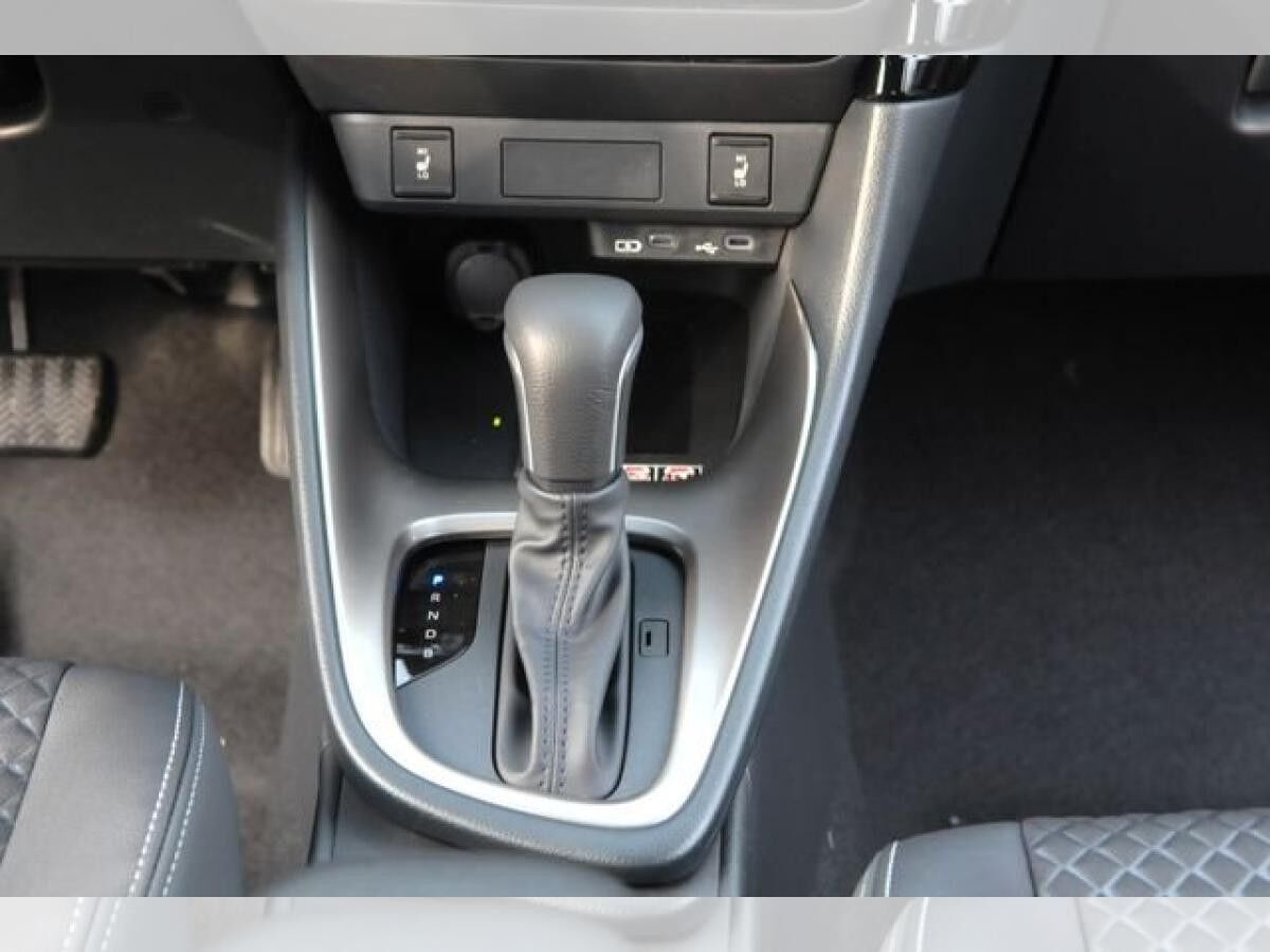 Mazda 2 HYBRID 1.5L VVT-I AUTOM. HOMURA SoMo ACC HOMURA