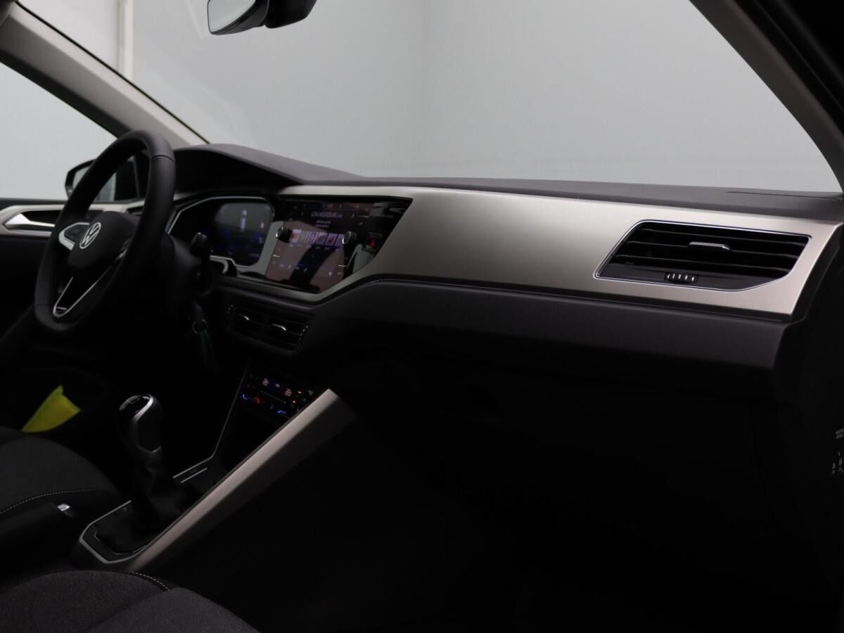 Volkswagen Polo Move 1.0 TSI / App, SHZ, LED, DAB+, PDC