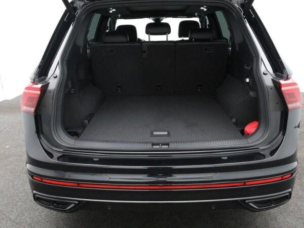 Volkswagen Tiguan Allspace R-Line 2.0TSI DSG 4M / Pano, AHK