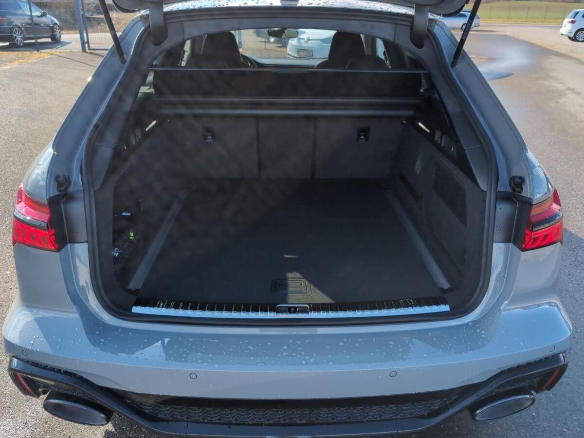 Audi RS6 RS 6 Avant performance tiptronic Audi RS6 RS 6 Avant performance tiptronic