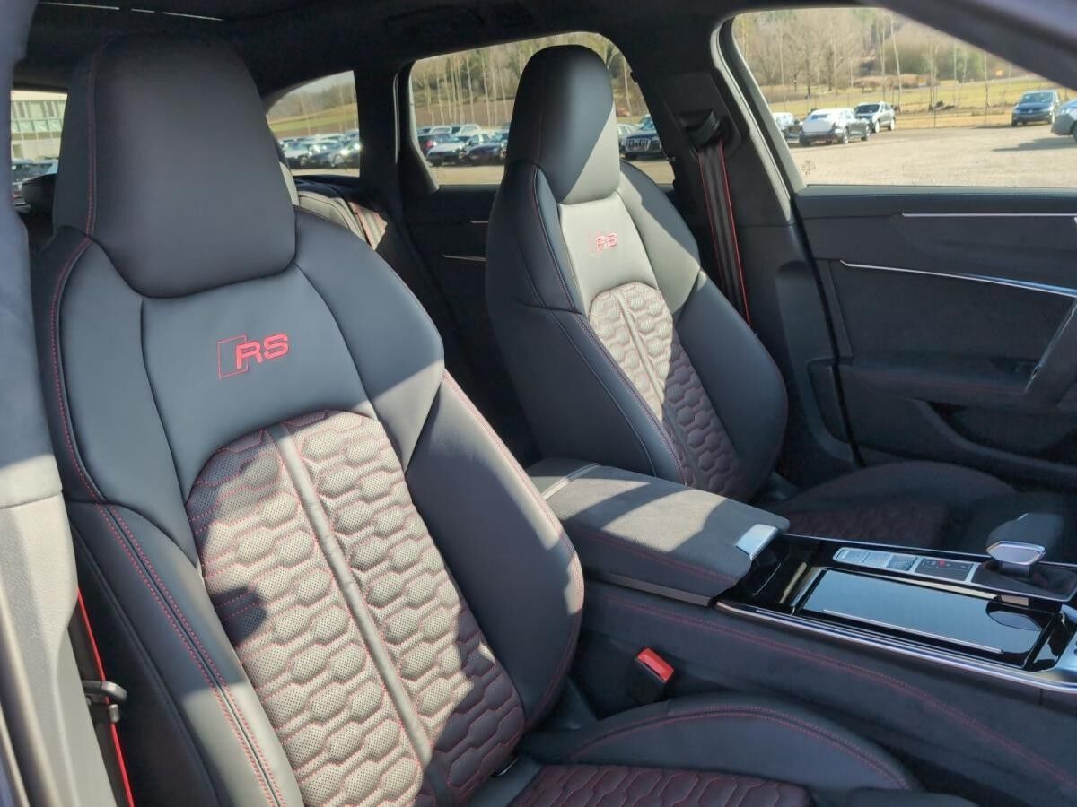 Audi RS6 RS 6 Avant performance tiptronic Audi RS6 RS 6 Avant performance tiptronic