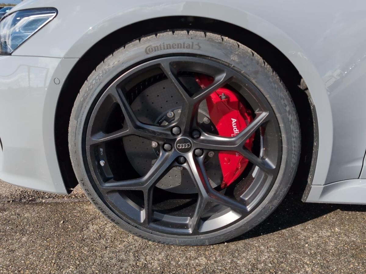 Audi RS6 RS 6 Avant performance tiptronic Audi RS6 RS 6 Avant performance tiptronic