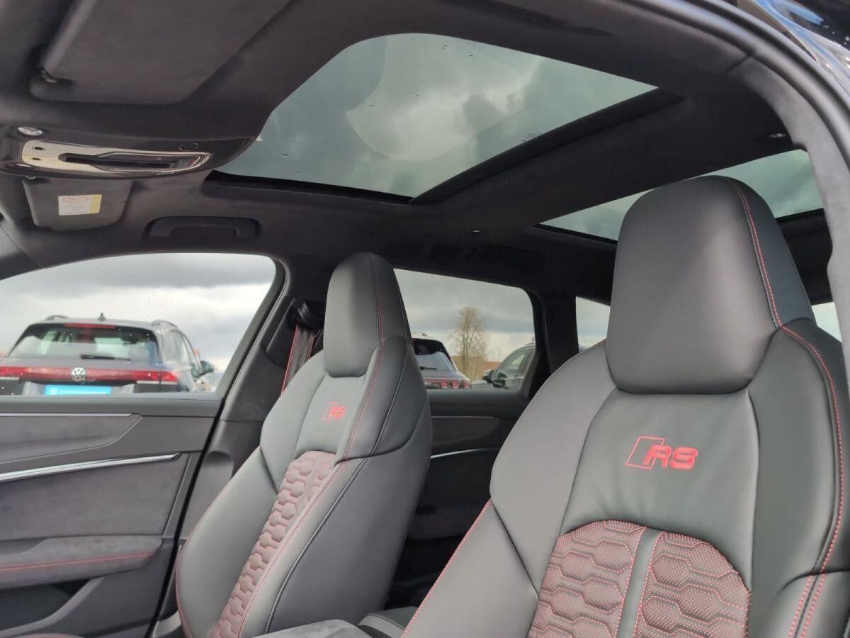 Audi RS6 RS 6 Avant performance tiptronic