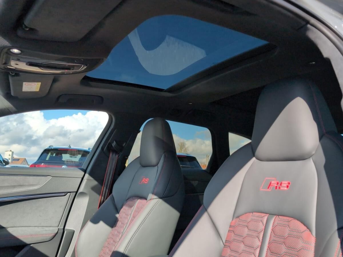 Audi RS6 RS 6 Avant performance tiptronic Audi RS6 RS 6 Avant performance tiptronic